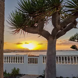 La Maja Beachfront Villa Corralejo